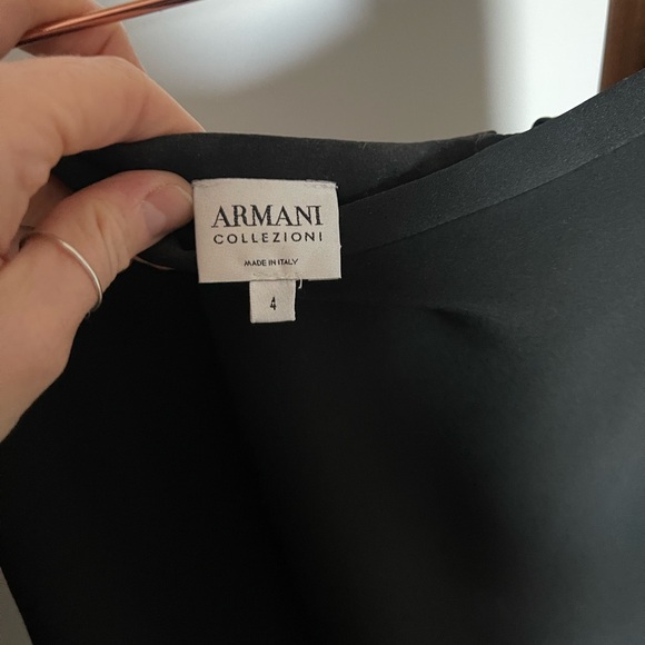 Armani pencil skirt - Picture 3 of 3